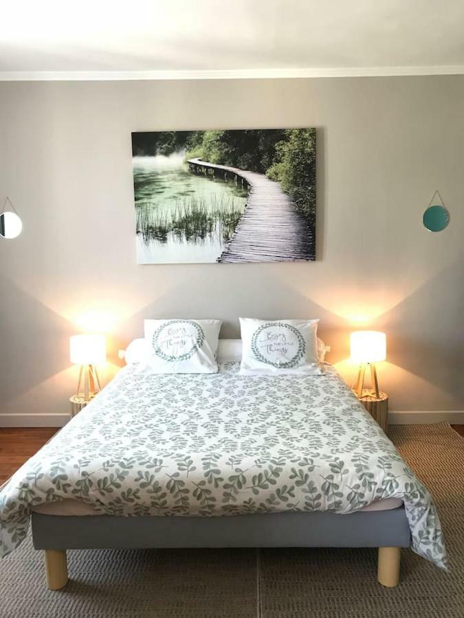 Appartement De Charme En Plein Coeur Du Centre Ville De Compiegne Bagian luar foto