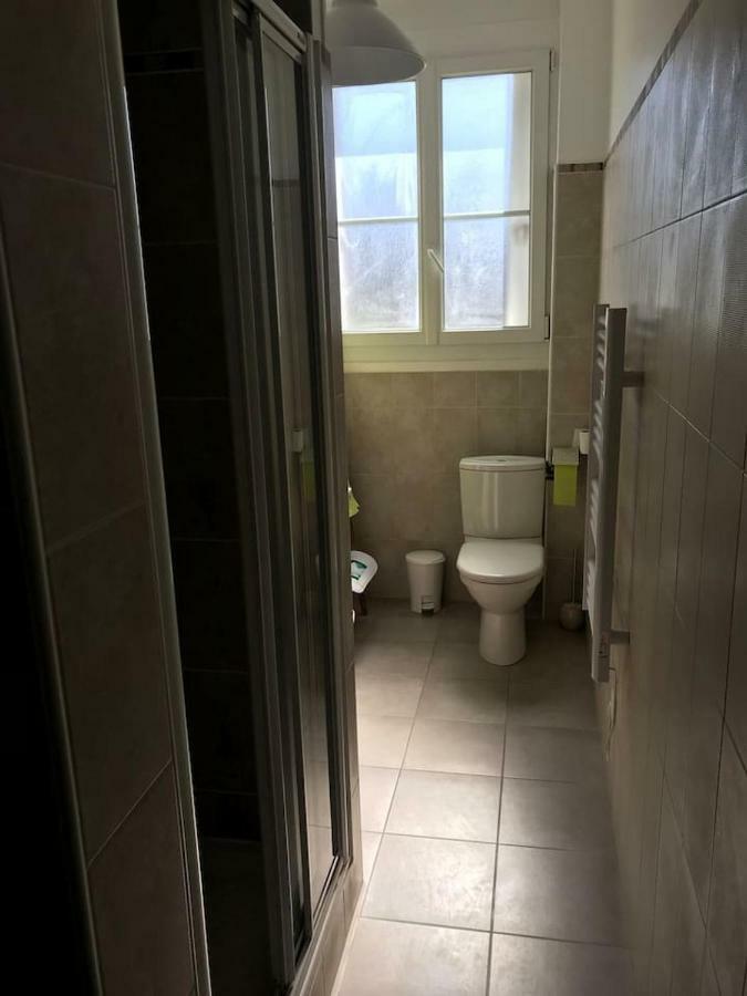 Appartement De Charme En Plein Coeur Du Centre Ville De Compiegne Bagian luar foto